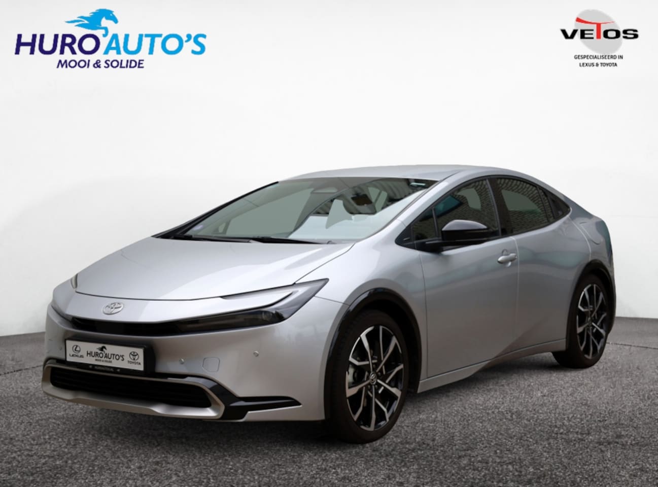 Toyota Prius - 2.0 Plug-in Executive | El. Achterklep | Stoel/Stuurwielverwarm - AutoWereld.nl