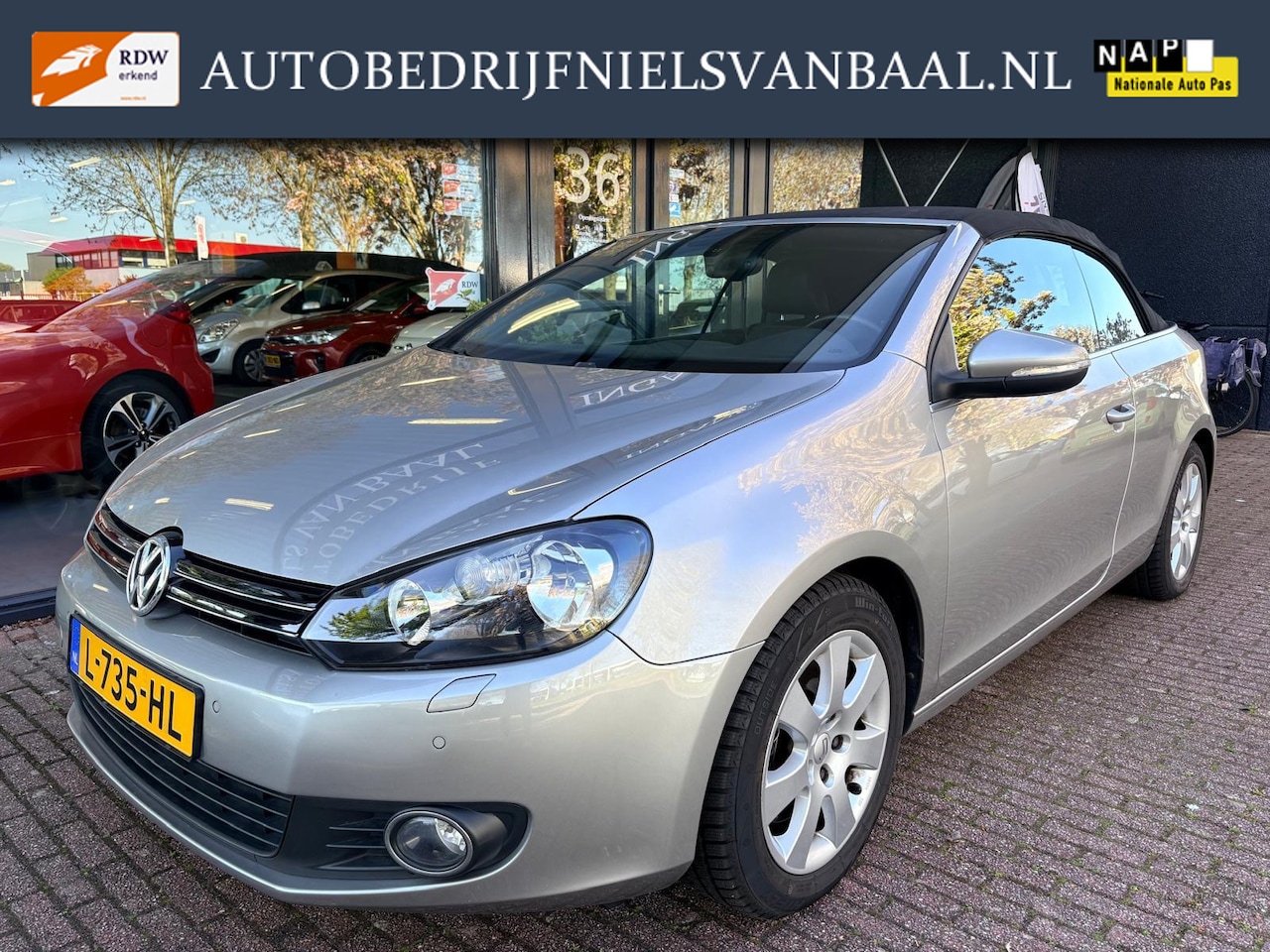 Volkswagen Golf Cabriolet - 1.4 TSI Nieuwstaat/Dealer Auto - AutoWereld.nl