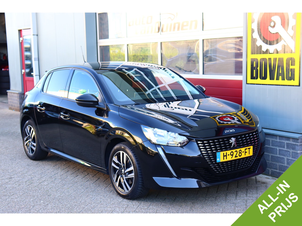 Peugeot 208 - 1.2 PureTech Blue Lease Allure O.a: Camera, PDC, Carplay, Clima, Navi, Cruise, Etc. All-in - AutoWereld.nl