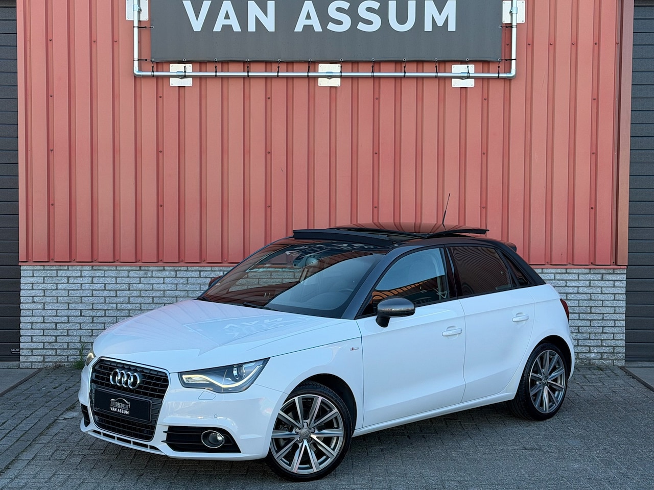 Audi A1 Sportback - 1.4 TFSI S-Line Pano Cruise Navi Sfeer PDC - AutoWereld.nl