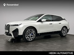 BMW iX - xDrive50 High Executive 112 kWh | Co Pilot Pack | Bowers&Wilkins | Trekhaak | Warmte Comfo