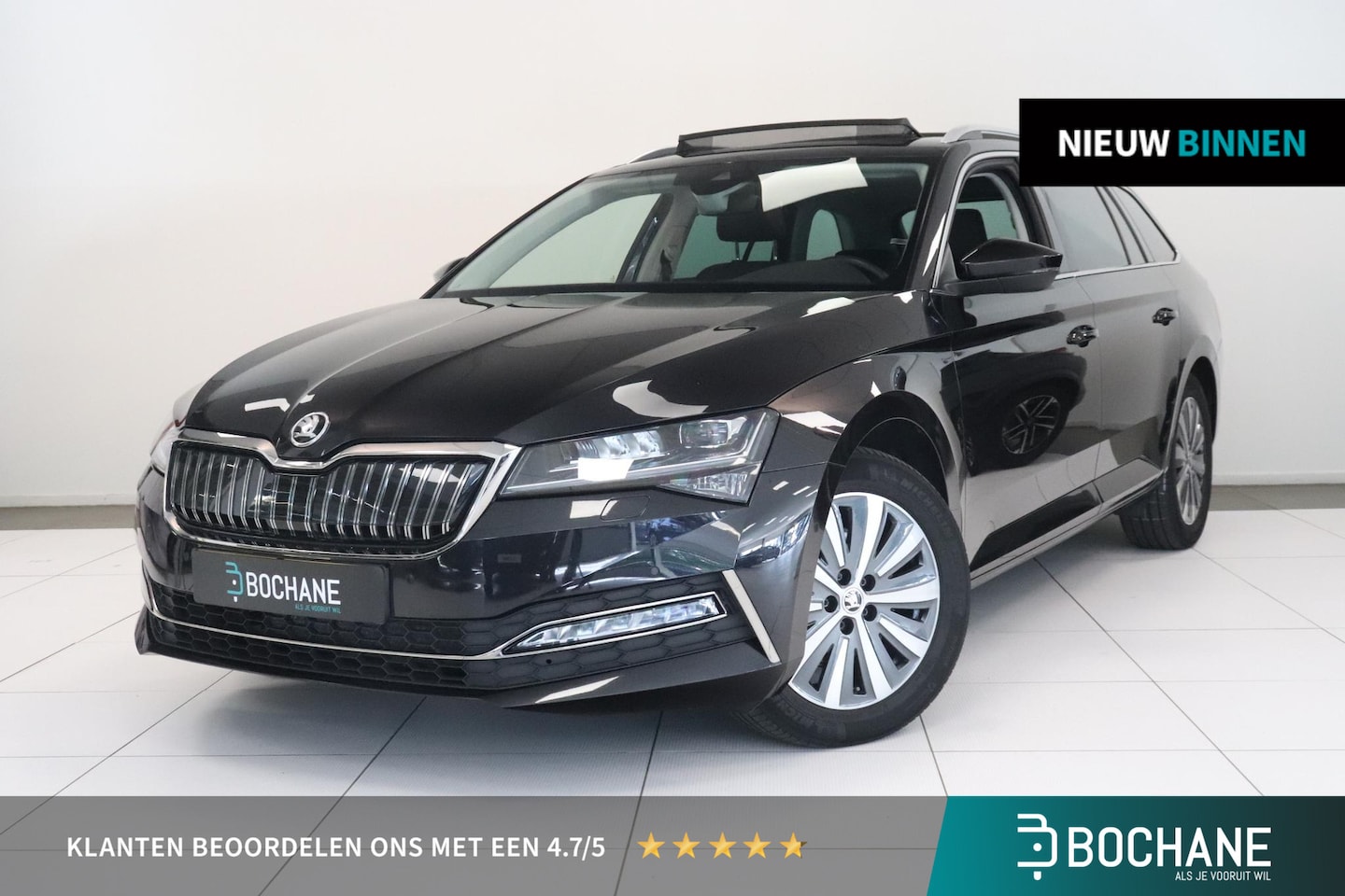 Skoda Superb Combi - 1.4 TSI iV Business Edition Plus | Panoramadak | Memory | LED koplampen | Camera | - AutoWereld.nl