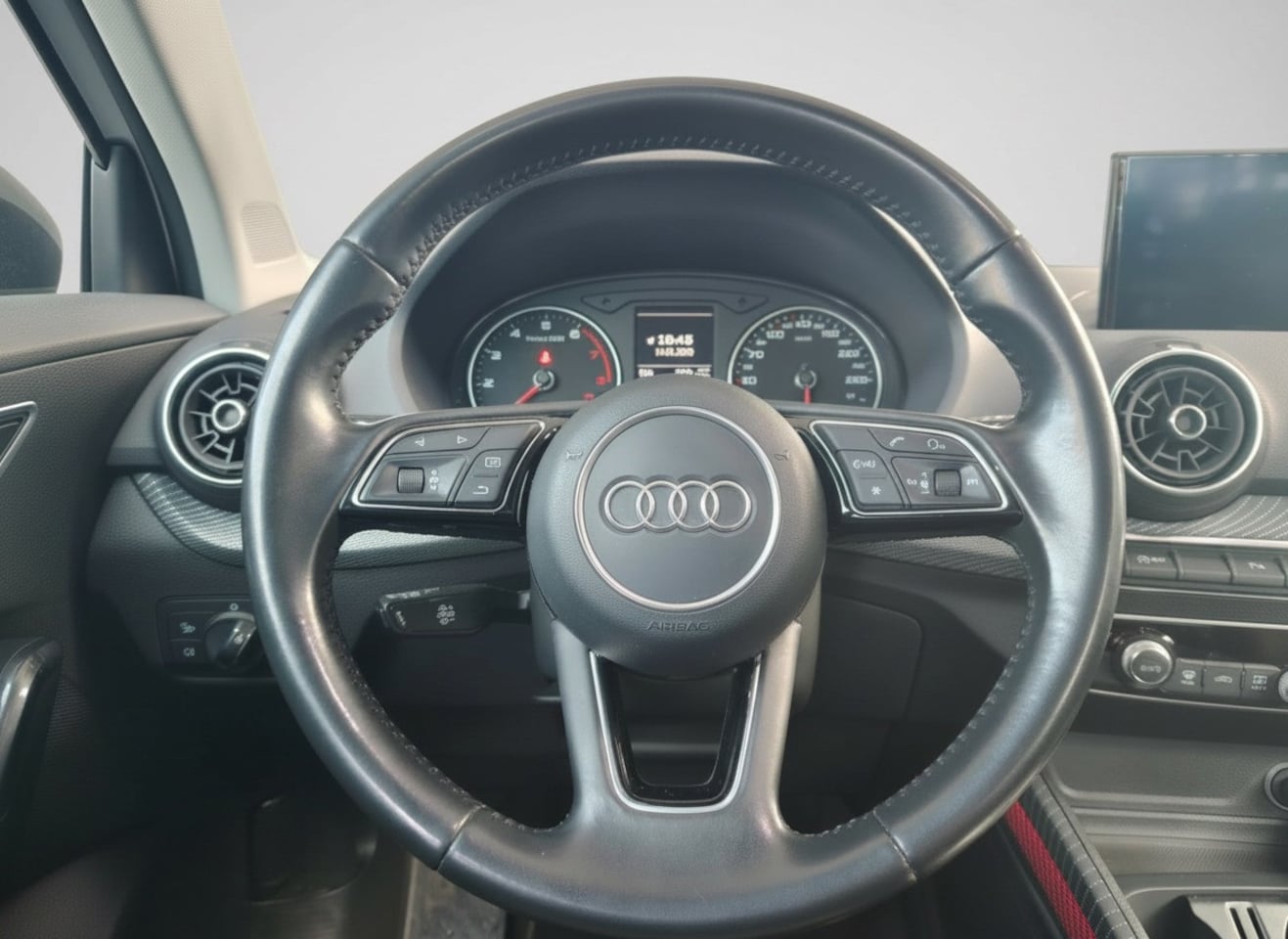 Audi Q2 - 1.0 TFSI #limited 1e eig Dealer ond. Trekhaak, Led, NAP