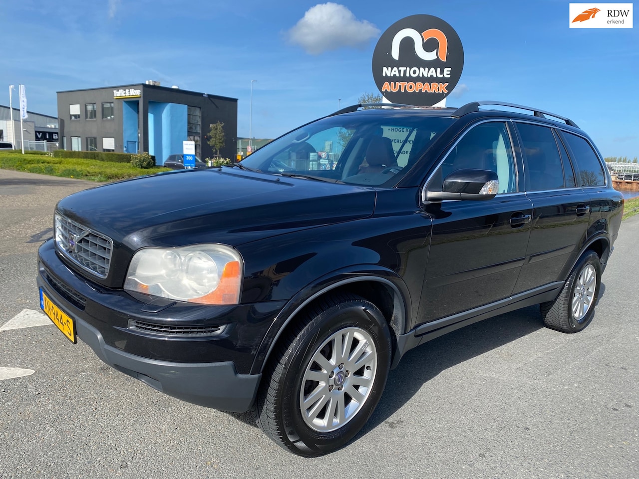 Volvo XC90 - | 2007 | 2.4 D5 Sport 5p. | Automaat | Export en Handel - AutoWereld.nl