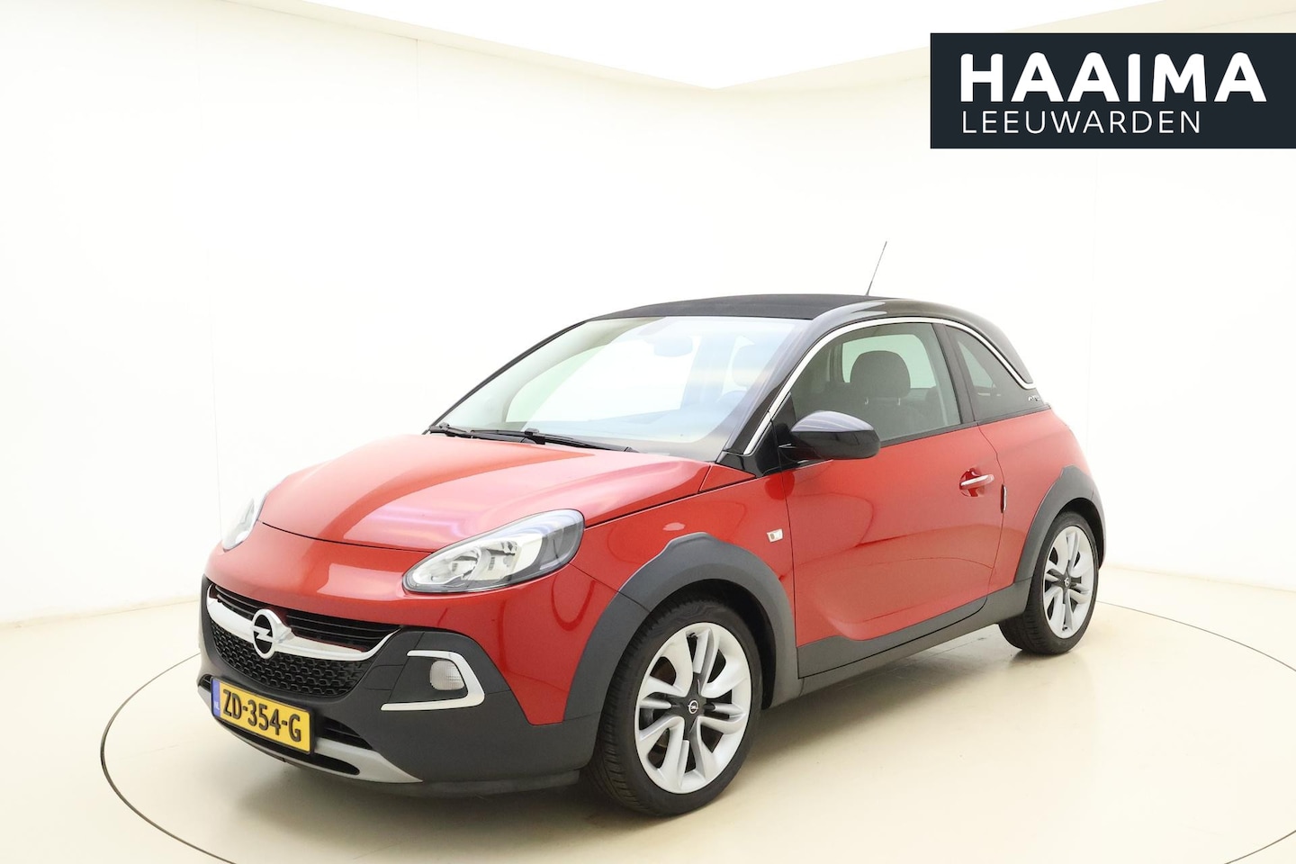 Opel ADAM - 1.0 Turbo Rocks BlitZ | Open dak | Navigatie | Climate control | Stoel & Stuurverwarming | - AutoWereld.nl
