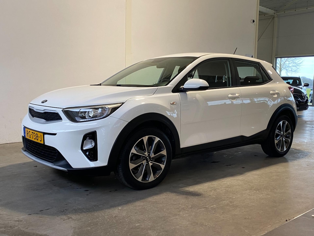 Kia Stonic - 1.0 T-GDi 120PK Carplay NL-auto - AutoWereld.nl