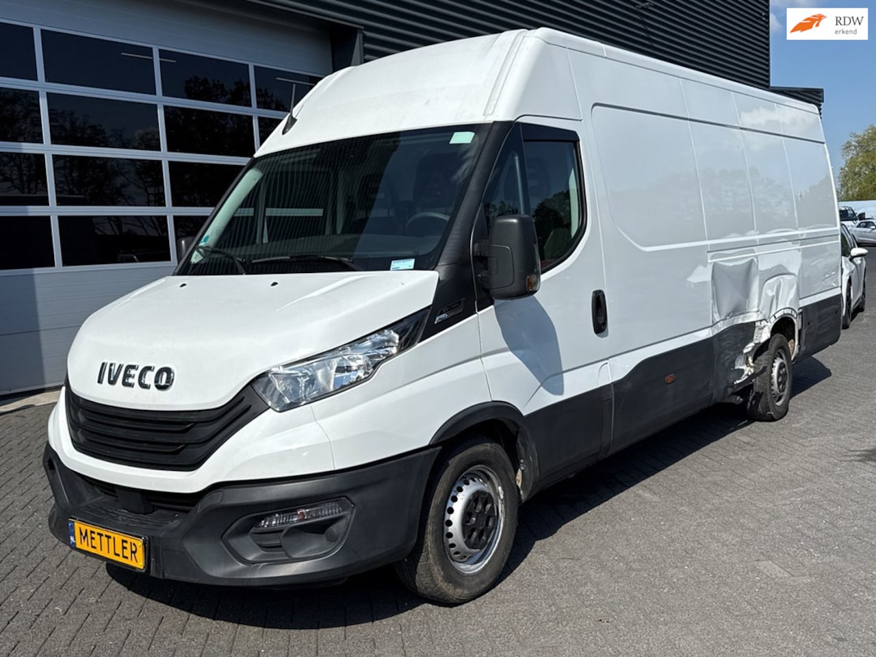 Iveco Daily - 35S16 2.3 410 35S16 2.3 410, L4H2, camera - AutoWereld.nl