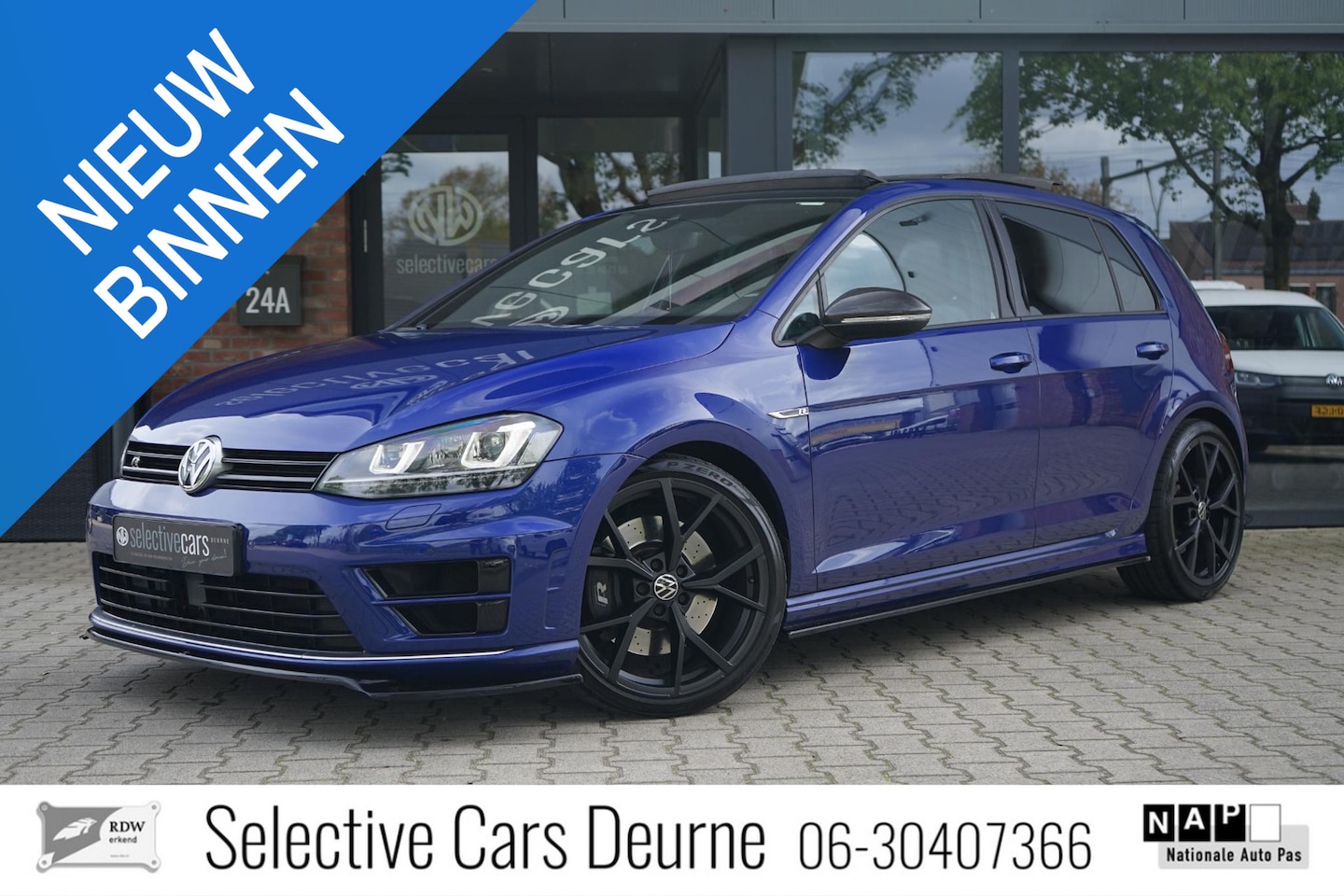 Volkswagen Golf - 2.0 TSI R 4Motion Automaat, Pano, Camera, Maxton, Leder, - AutoWereld.nl