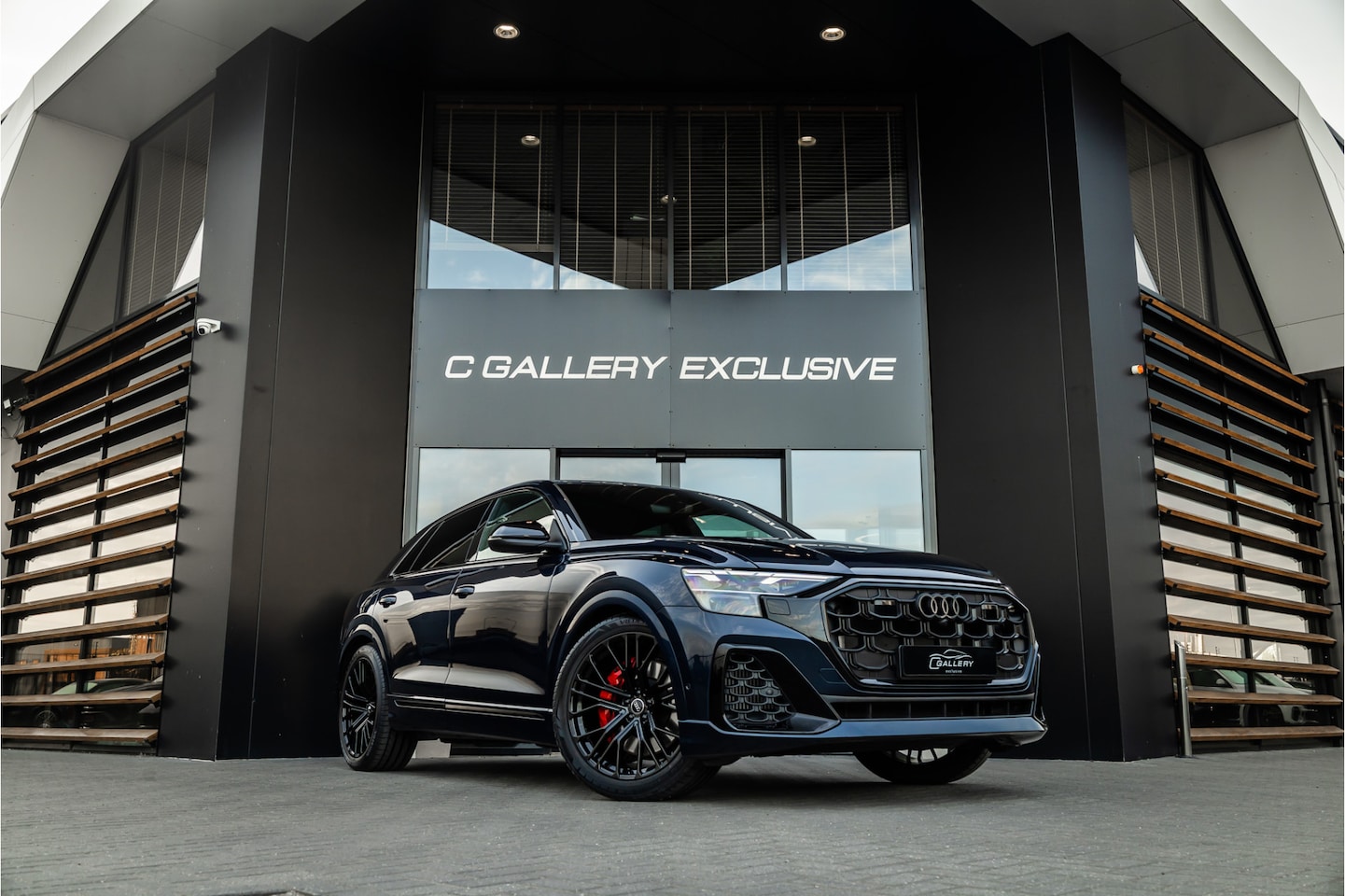 Audi Q8 - 60 TFSI e quattro Pro Line S Competition - S Line | Panorama | B&O | Luchtvering | 360 Cam - AutoWereld.nl