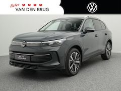 Volkswagen Tiguan - 1.5 eHybrid 204 PK Life Edition | LED Plus | DCC |Achteruitrijcamera | Navigatie Via Smart