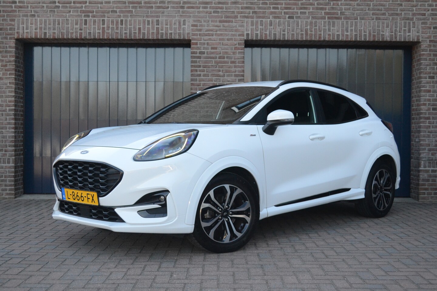 Ford Puma - 1.0 EcoBoost Hybrid ST-Line | Winterpack | Bang&Olufsen | LED | Carplay/Android Auto - AutoWereld.nl