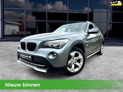 BMW X1 - 18i SDrive Executive NAP 5D NAVI SCHERM TREKHAAK AIRCO
