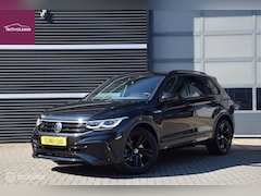 Volkswagen Tiguan - 1.5 TSI R-Line Black Style 19 inch ACC Trekhaak