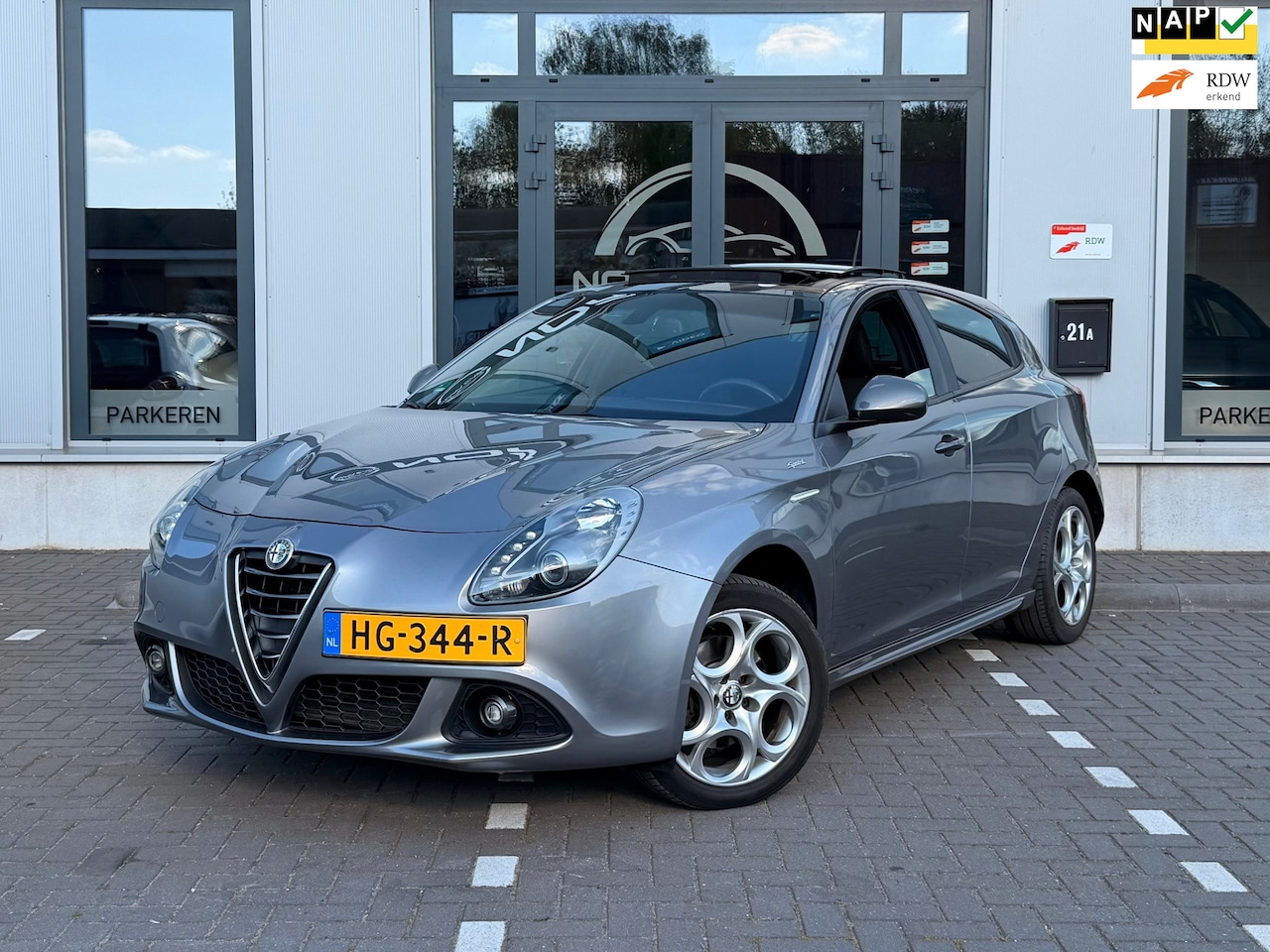 Alfa Romeo Giulietta - 1.4 T Sprint|Pano|Navi|Nap - AutoWereld.nl