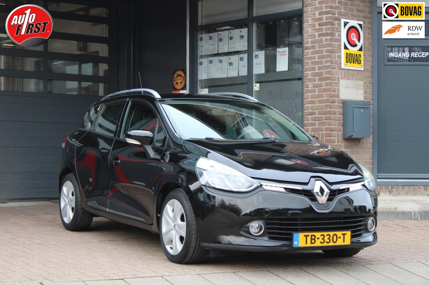 Renault Clio Estate - 0.9 TCe Limited // PDC // Navi // Telefoonintegratie // Cruise control - AutoWereld.nl