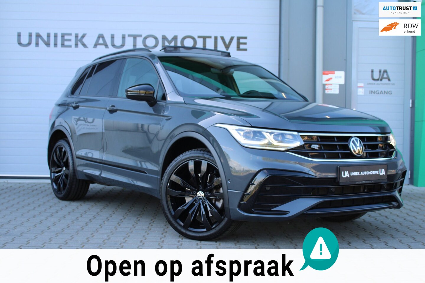 Volkswagen Tiguan - 1.4 TSI eHybrid 245PK | R LINE | BLACK STYLE | LEDER | CAMERA | PANO | IQ LED MATRIX | 20" - AutoWereld.nl