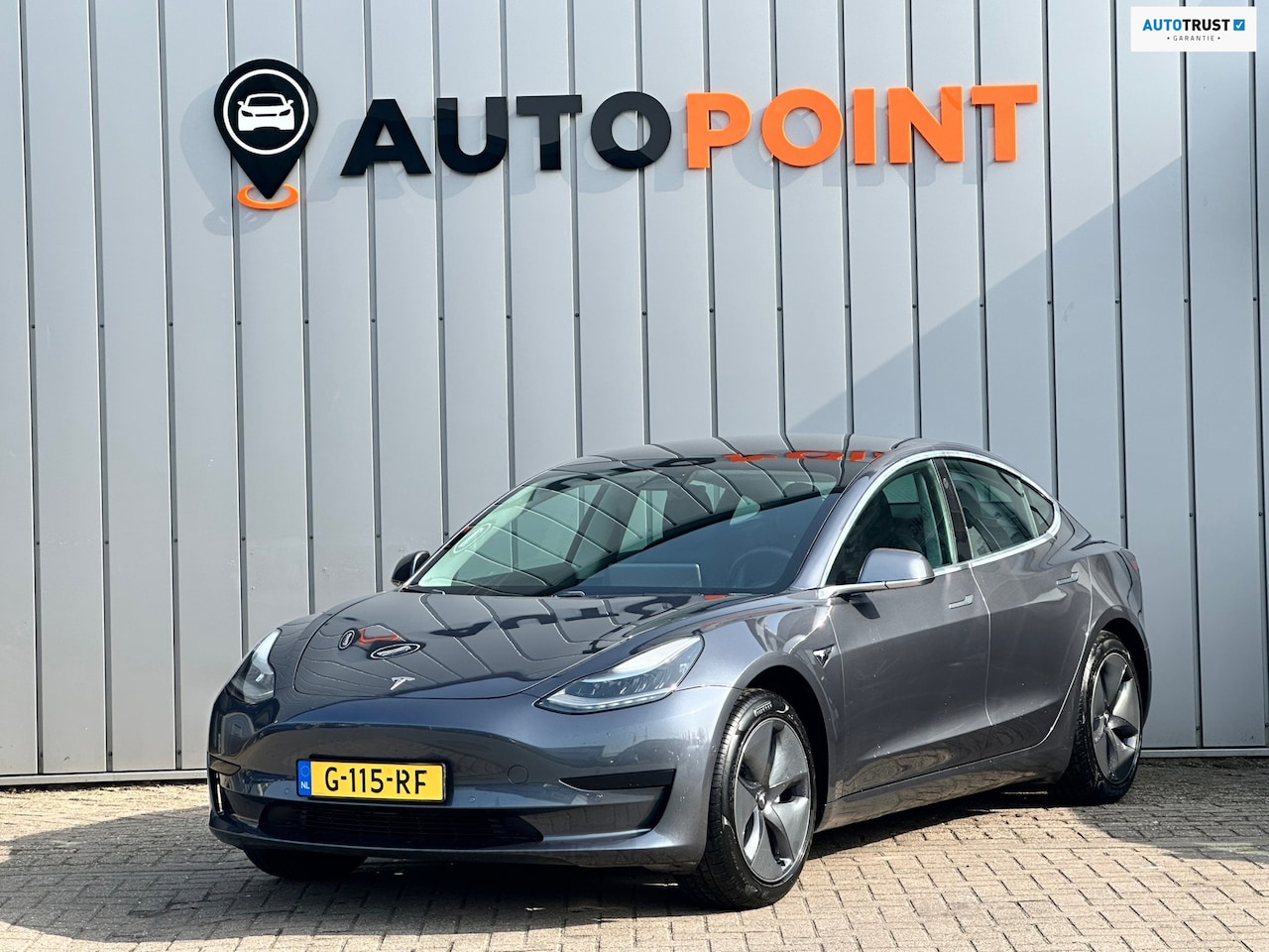 Tesla Model 3 - Standard RWD Plus 60 kWh PANO - AutoWereld.nl