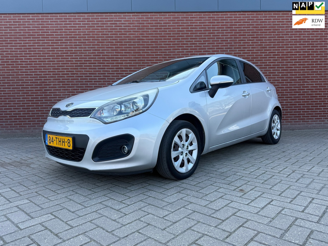 Kia Rio - 1.2 CVVT Super Pack / Nap / Airco / Cruise Trekhaak - AutoWereld.nl