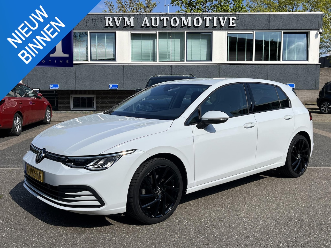 Volkswagen Golf - 1.0 eTSI Life Business AUTOMAAT| ADAPTIVE CRUISE CONTROL| STOEL+ STUURVERWARMING| APPLE CA - AutoWereld.nl