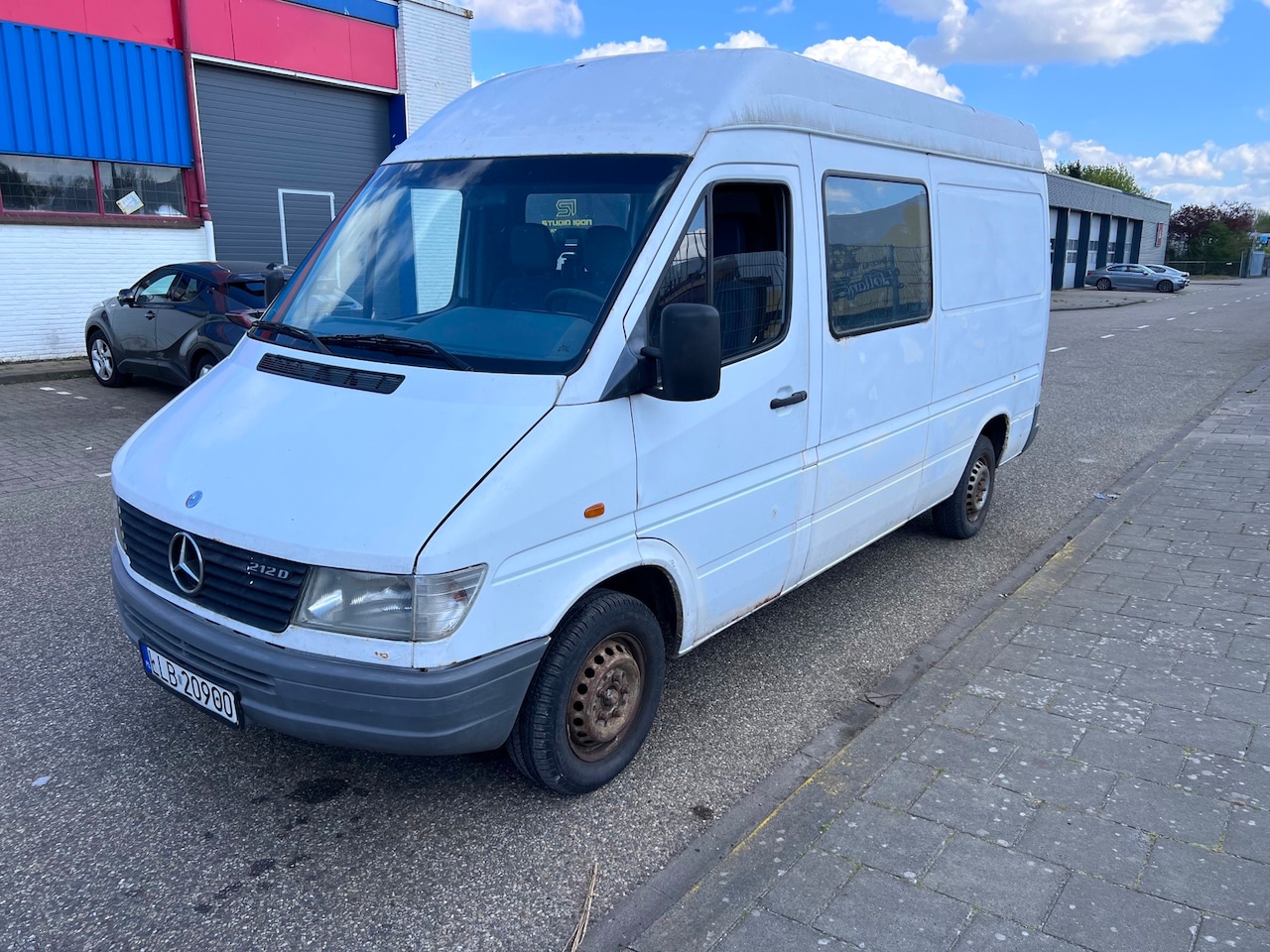 Mercedes-Benz Sprinter - 212 D lang/hoog 2.9D medium +31641468730 - AutoWereld.nl