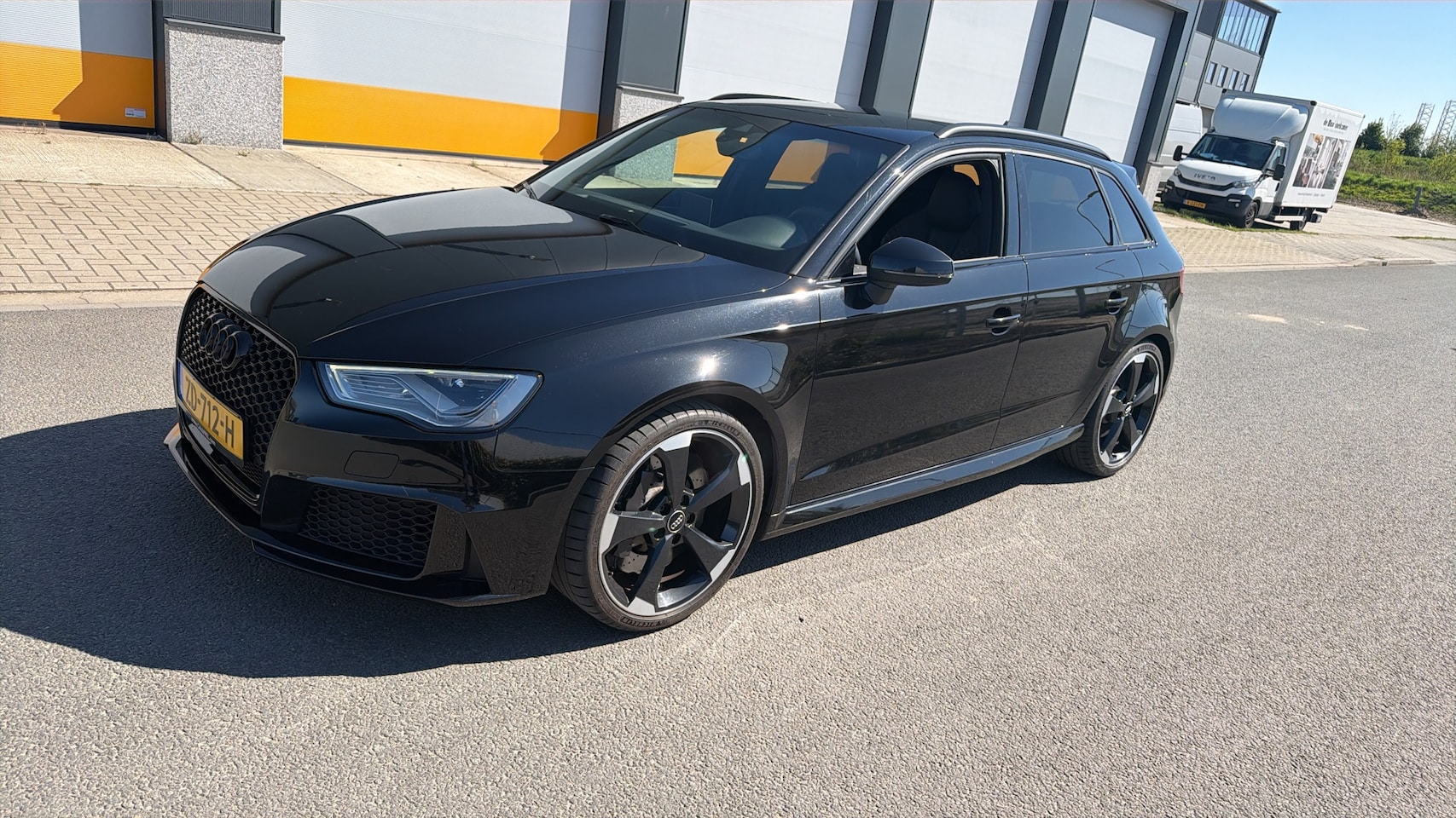 Audi A3 Sportback - 2.5 TFSI RS3 quattro Pro Line Plus - AutoWereld.nl