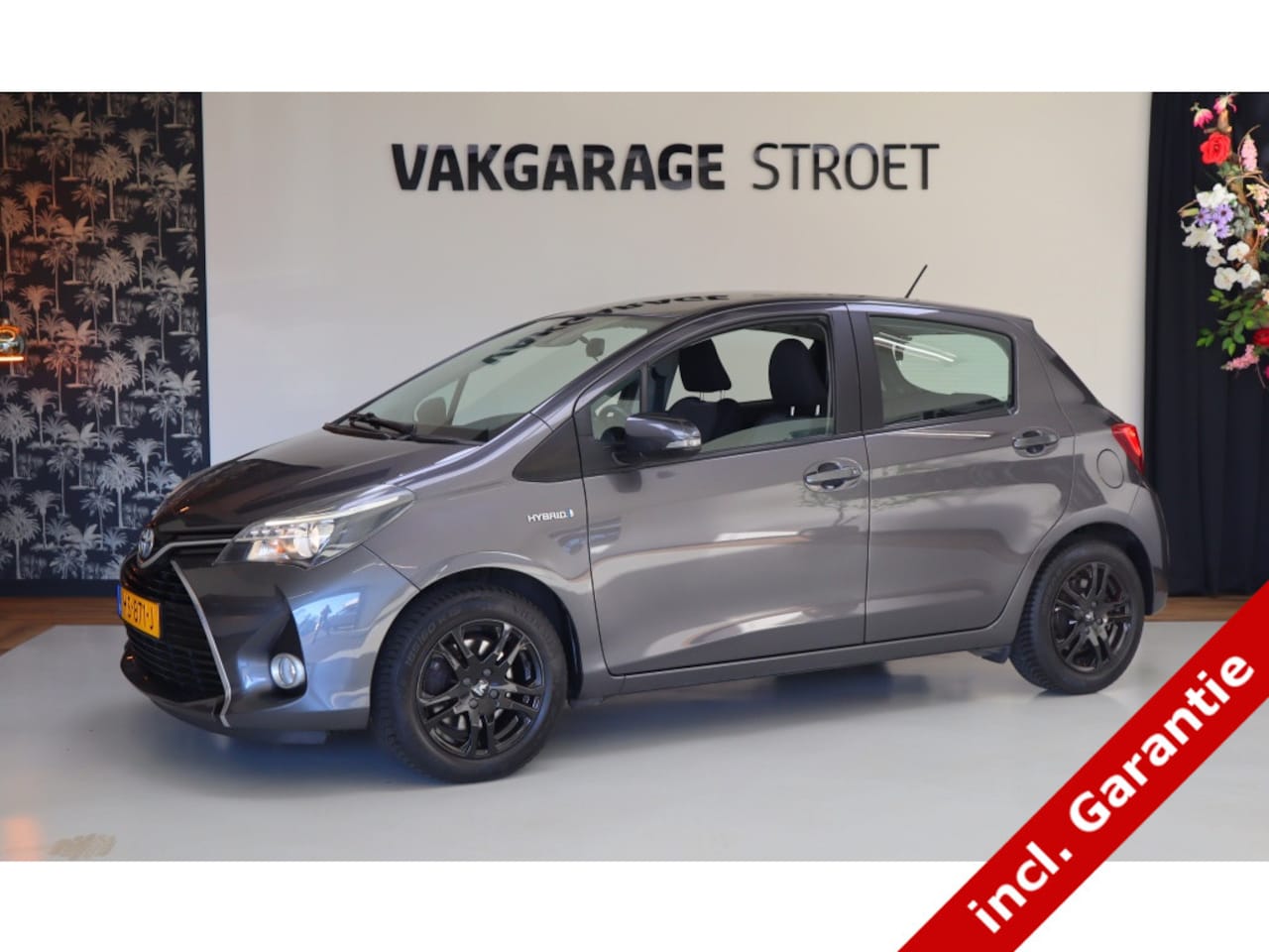 Toyota Yaris - 1.5 Hybrid Dyna.| navi/BT | voll.dealer | 1e eigenaar | oh.bkje - AutoWereld.nl