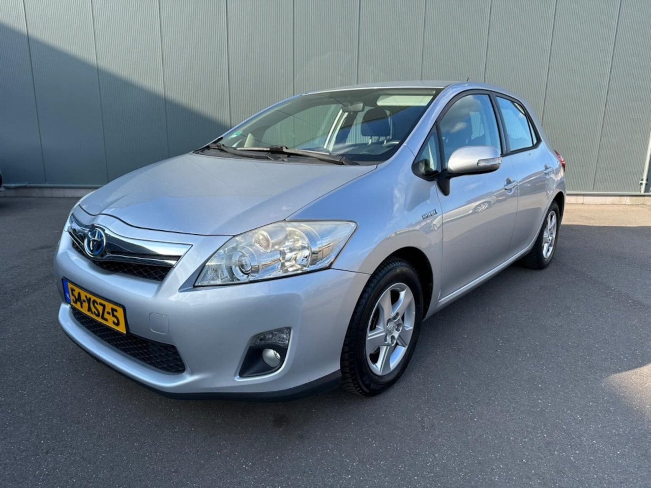 Toyota Auris - 1.8 Full Hybrid Dyn. TREKHAAK | ONDERHOUDSBOEKJE ! - AutoWereld.nl