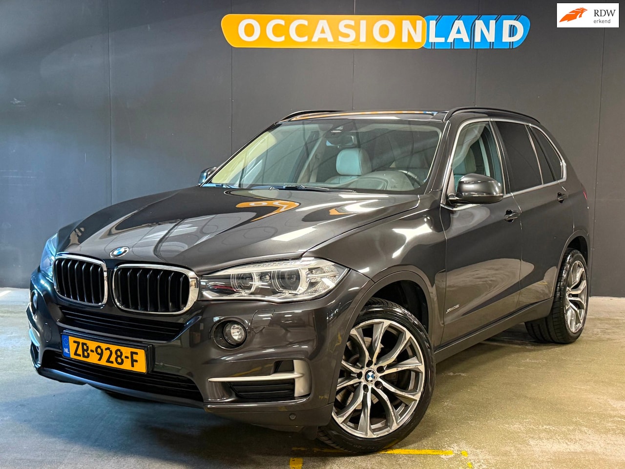BMW X5 - XDrive35i High Executive|TREKHAAK|LEDER|CRUISE|STOELV|HUD|BLUETOOTH|20INCH| - AutoWereld.nl