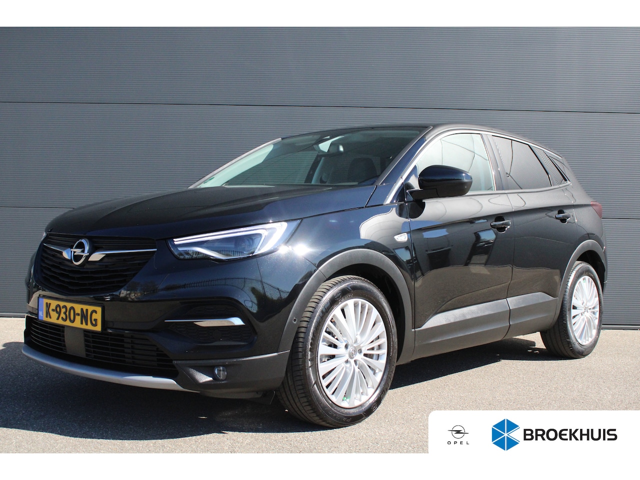 Opel Grandland X - 1.2 Turbo Business Executive | Navigatie | Camera | 18 Inch LMV | 1e Eigenaar | NL auto | - AutoWereld.nl