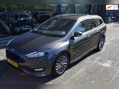 Ford Focus Wagon - 1.0 ST-Line