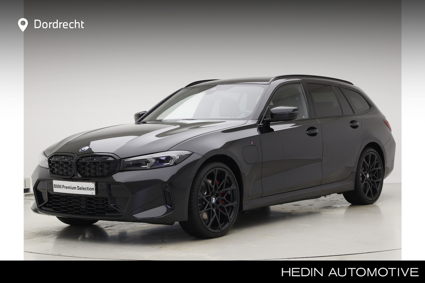 BMW 3-serie Touring - 330e M-Sport Pro | Panorama | 20" Styling 795M | Hifi | Camera | Stoelverwarming | - AutoWereld.nl