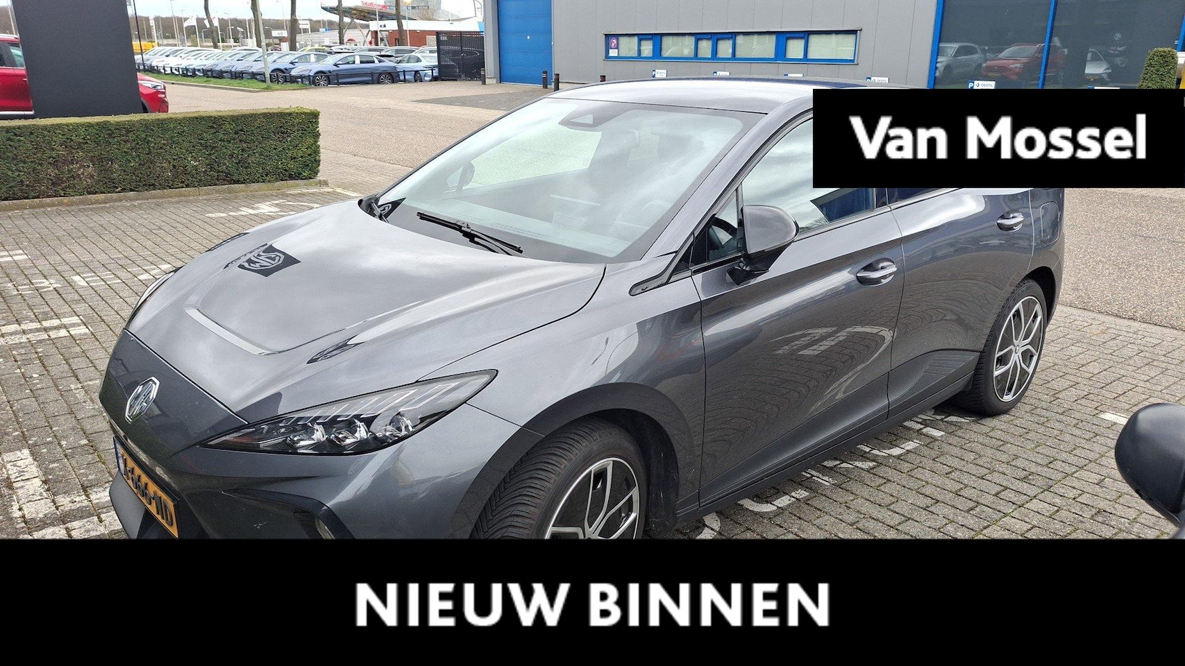 MG MG4 Electric - Luxury 64 kWh - AutoWereld.nl