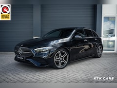 Mercedes-Benz A-klasse - 180 AMG Line Pano|Sfeer|KeylesGO|Camera|Burnmester|Multibeam|Line|ACC|