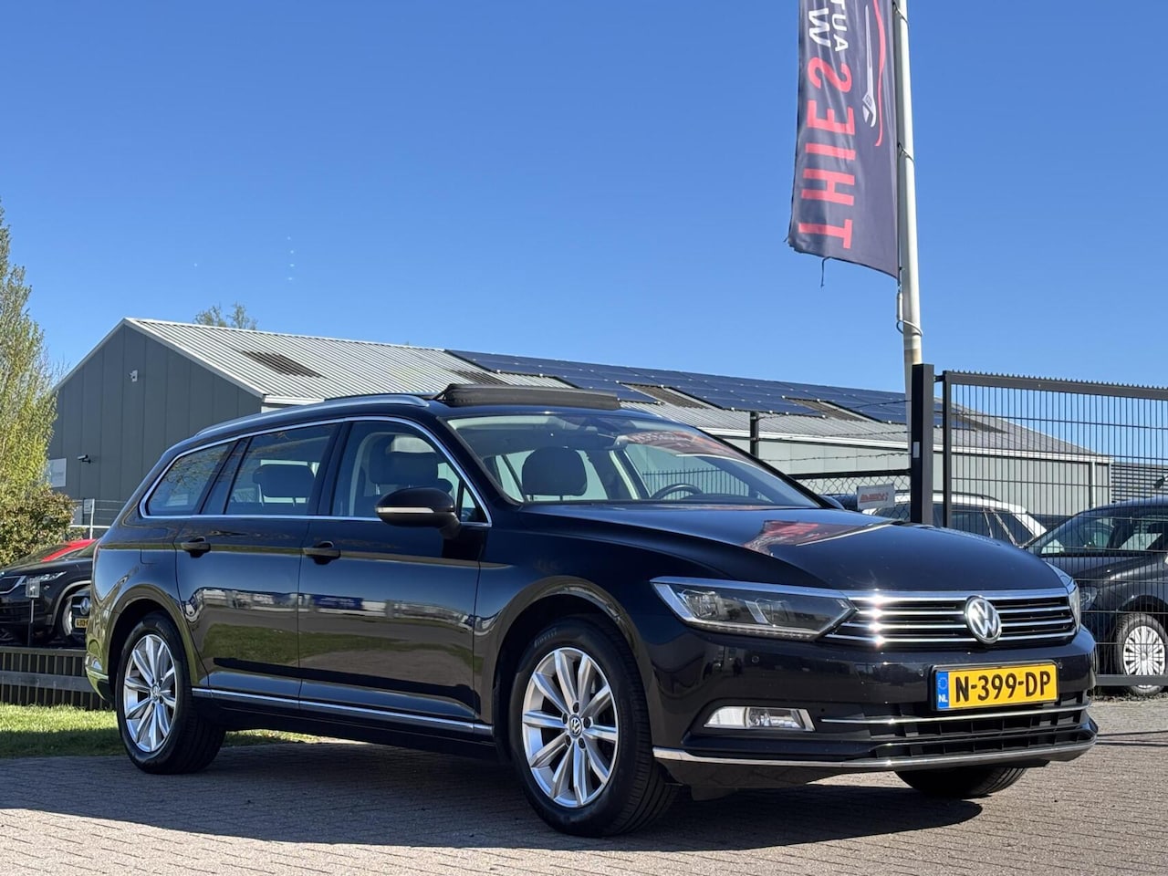 Volkswagen Passat Variant - 1.4 TSI ACT Highline trekhaak pano - AutoWereld.nl