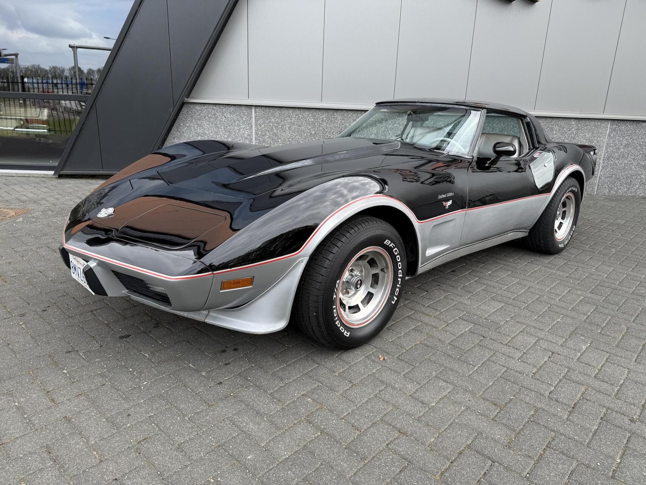 Chevrolet Corvette - C3 Anniversary Edition - AutoWereld.nl