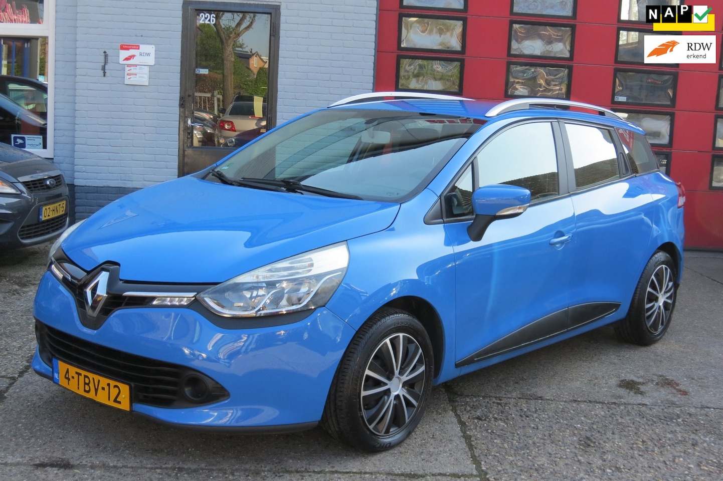 Renault Clio Estate - 1.5 dCi ECO Expression 1.5 dCi ECO Expression , 149.000 km , NAVI - AutoWereld.nl