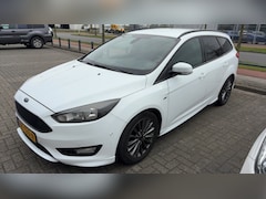 Ford Focus Wagon - 1.0 ST-Line