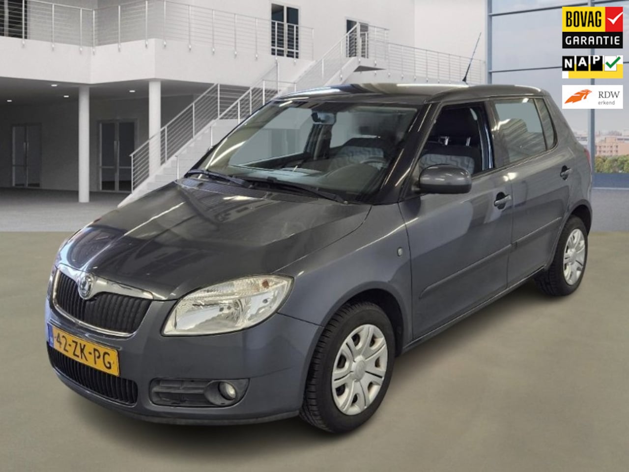 Skoda Fabia - 1.4-16V Ambiente 1e Eig. 52.700 km +NAP NL-auto - AutoWereld.nl