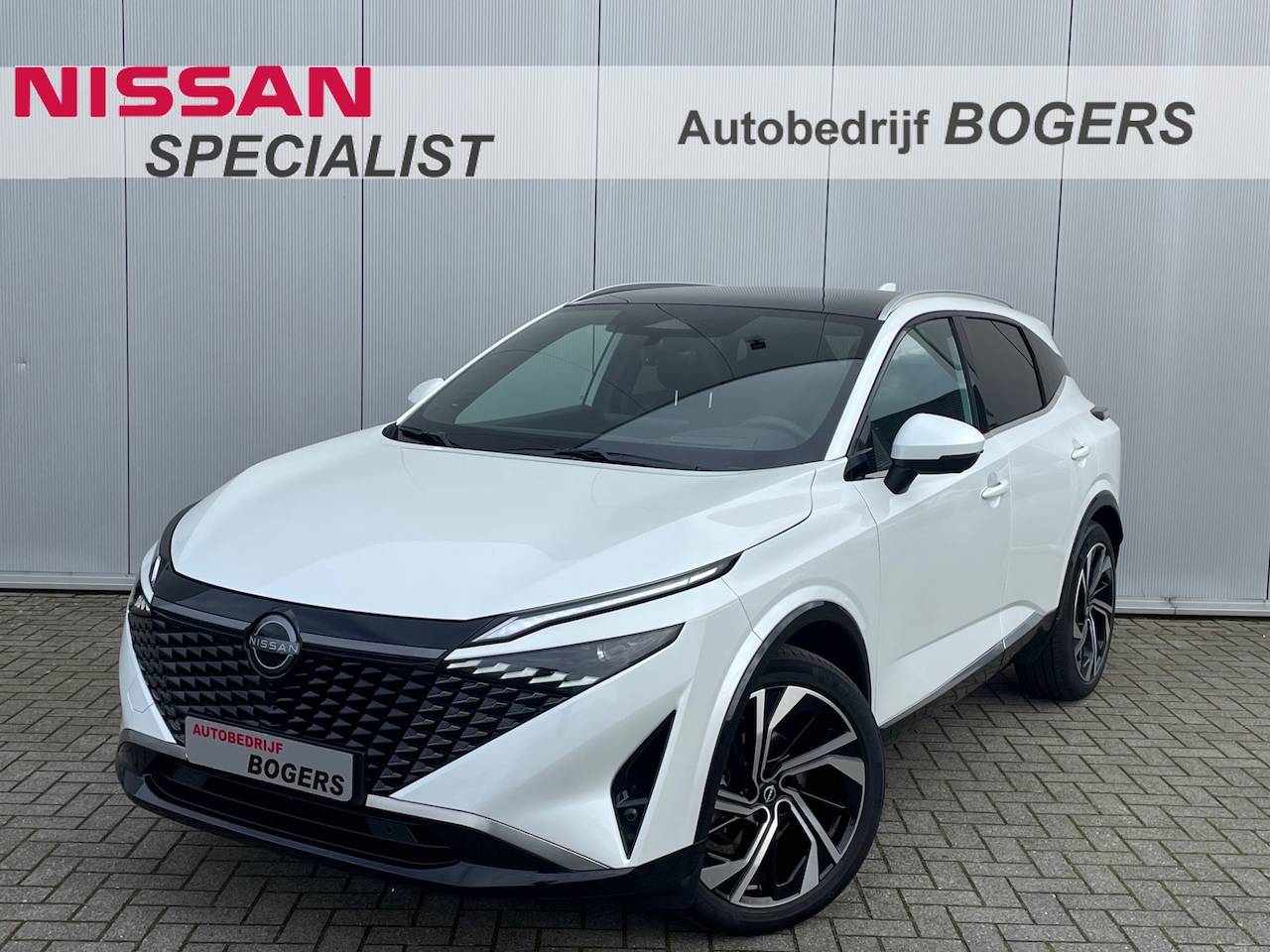 Nissan Qashqai - 1.3 MHEV Tekna Plus Automaat Navigatie, Panoramadak, 20"Lm, LED, 360 Camera, Leder, Adapti - AutoWereld.nl