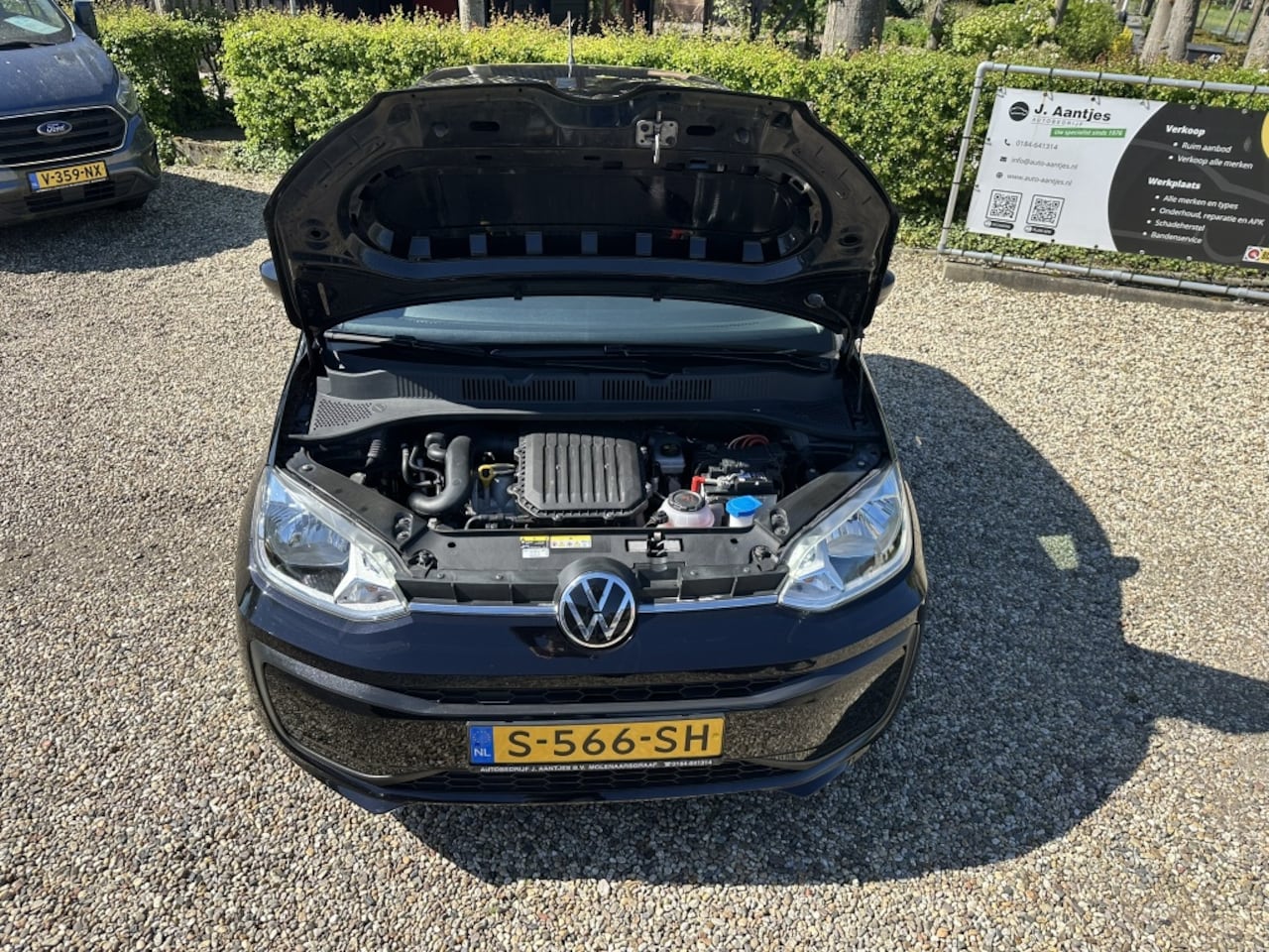 Volkswagen Up! - 1.0 Airco/DAB/Bluetooth
