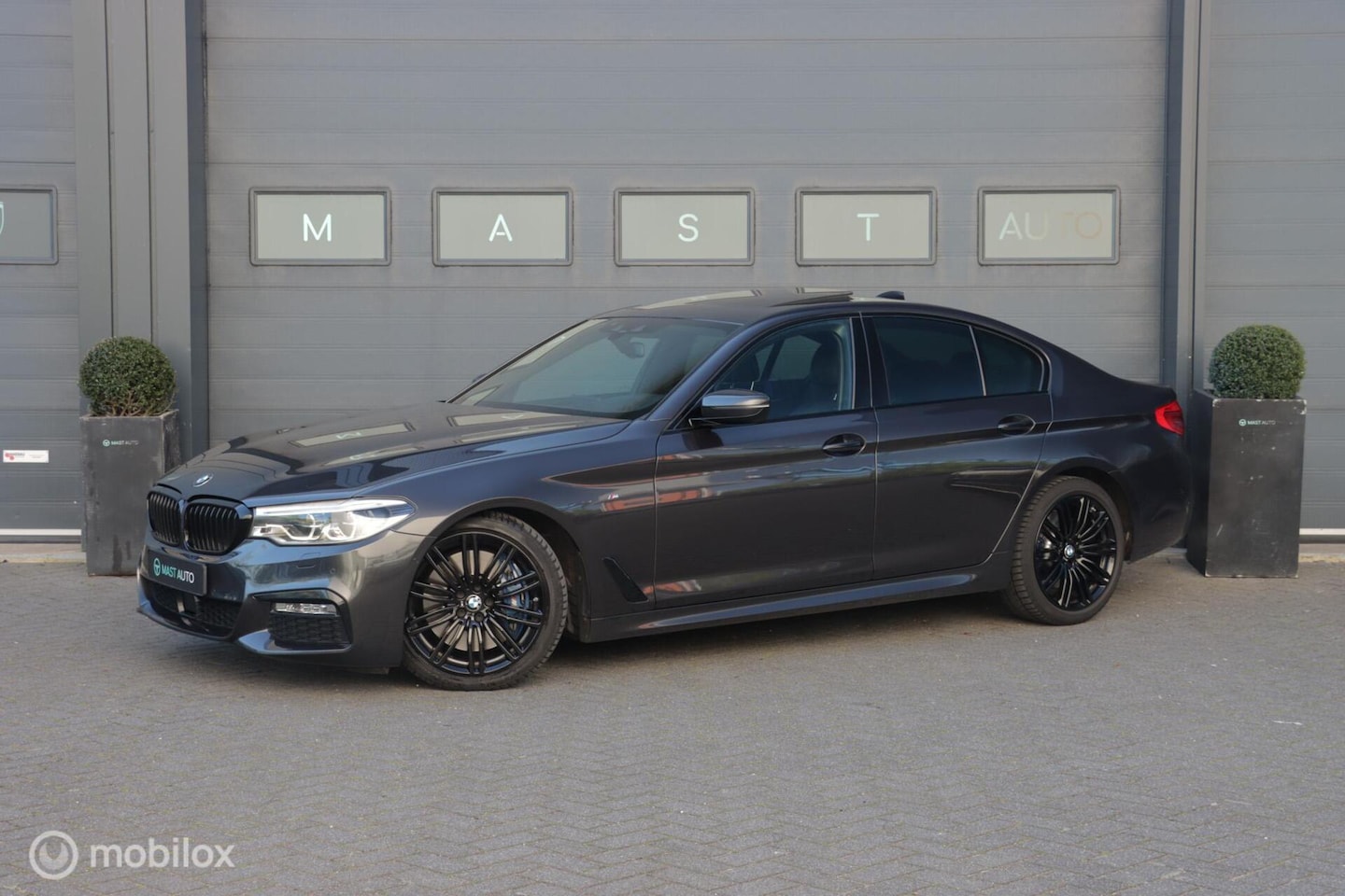 BMW 5-serie - 540i xDrive High Executive 540i xDrive High Executive - AutoWereld.nl
