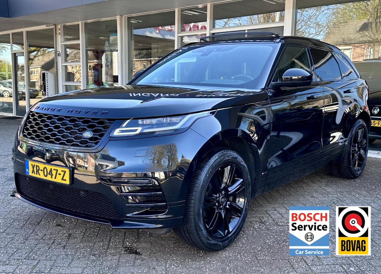 Land Rover Range Rover Velar - 2.0 AWD R-Dynamic S Pano, Leer, Meridian, Camera, LM.. - AutoWereld.nl