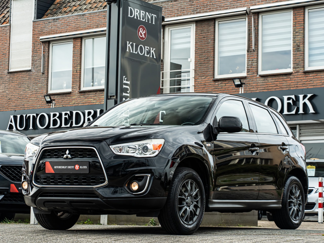 Mitsubishi ASX - 1.6 Cleartec Invite ORG NL LEDER TREKHAAK CRUISE CLIMATE CONTROL - AutoWereld.nl