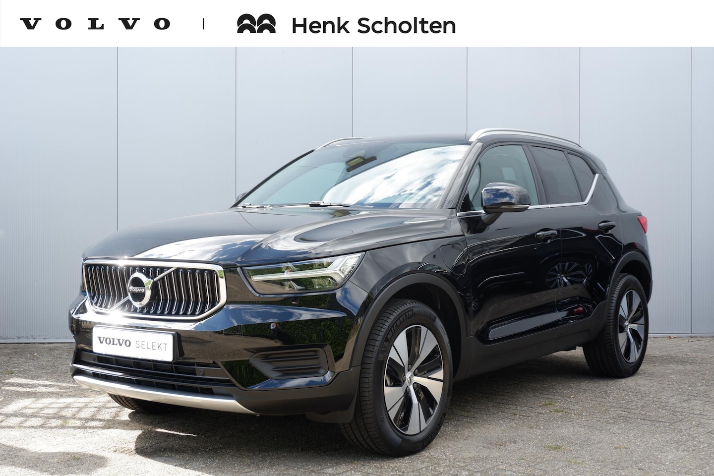 Volvo XC40 - T4 AUT7 211PK Recharge Inscription Expression, Standkachel met timer, Stoel- & stuurwielve - AutoWereld.nl