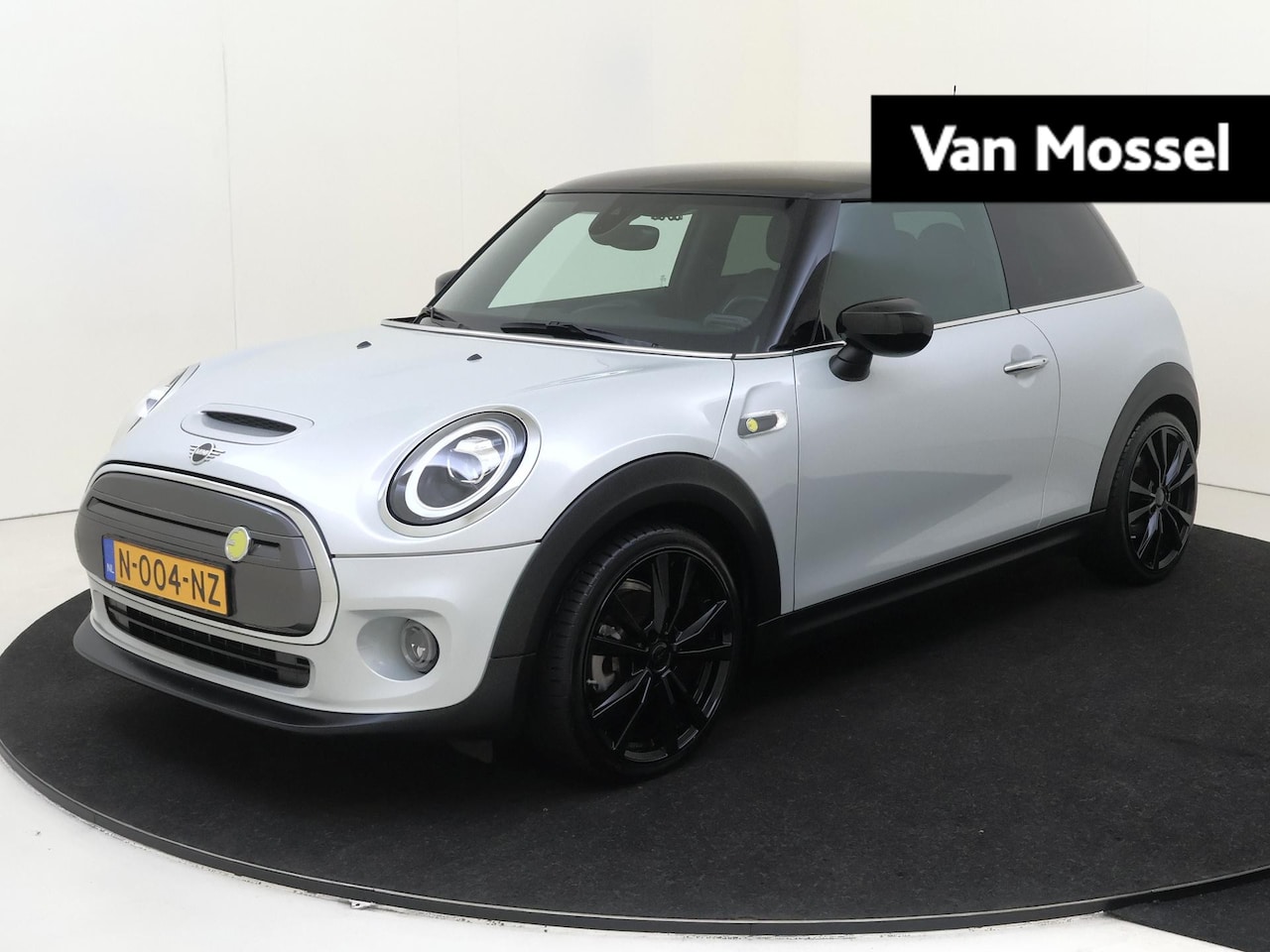MINI Mini-Electric - Essential 33 kWh SOH waarde 97 % | airco automatisch | cruise control | LED koplampen | le - AutoWereld.nl