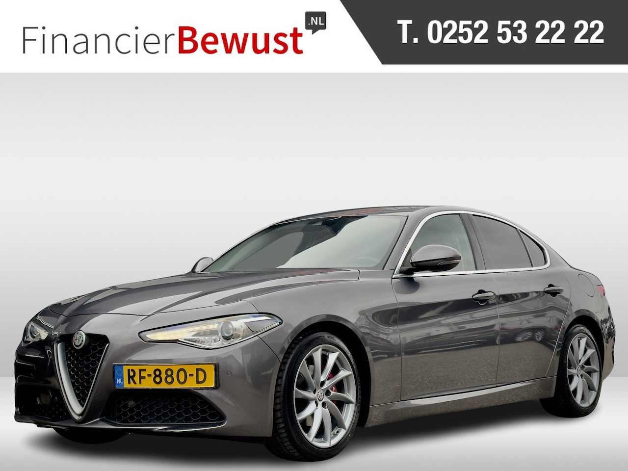 Alfa Romeo Giulia - 2.2 SUPER 180PK AUT8 LEDER NAVI AIRCO LED LMV PDC - AutoWereld.nl