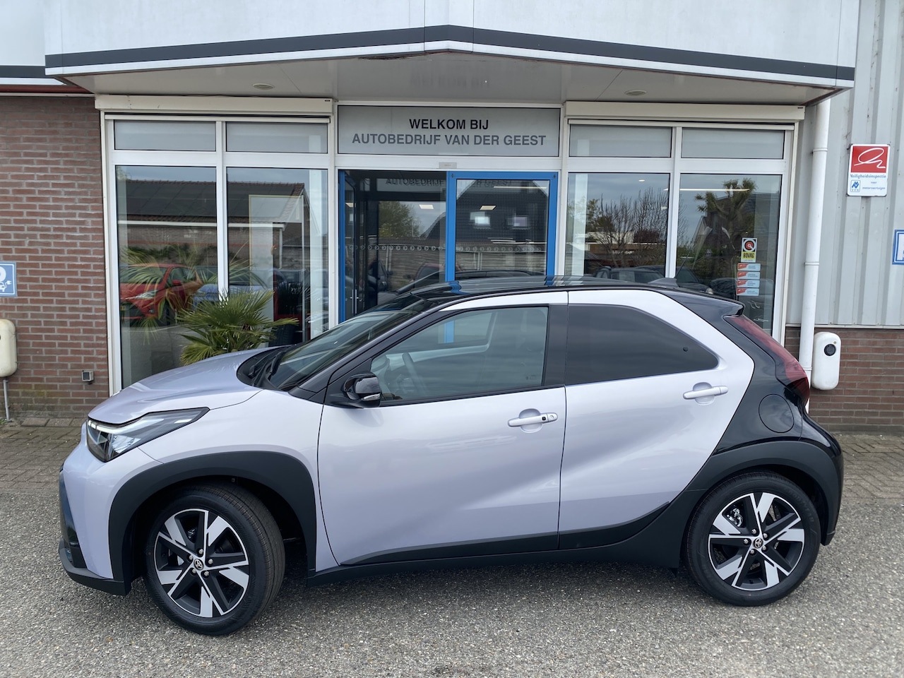 Toyota Aygo X - Hybrid 115 Pulse + Easy Pack - AutoWereld.nl