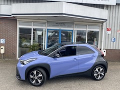 Toyota Aygo X - Hybrid 115 Pulse + Easy Pack