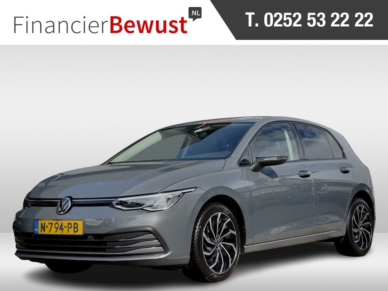 Volkswagen Golf - 1.5 TSI R-LINE NAVI DIGI-DASH APPLE-CARPLAY LED LMV PDC - AutoWereld.nl