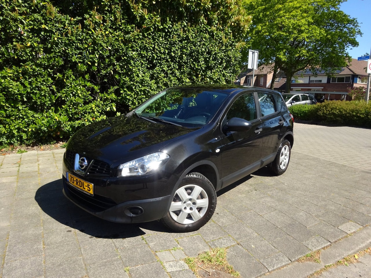 Nissan Qashqai - 1.6 Visia MET JAAR APK - AutoWereld.nl